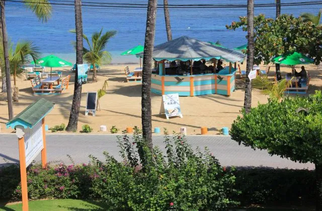 Hotel Playa Colibri beach bar Las Terrenas